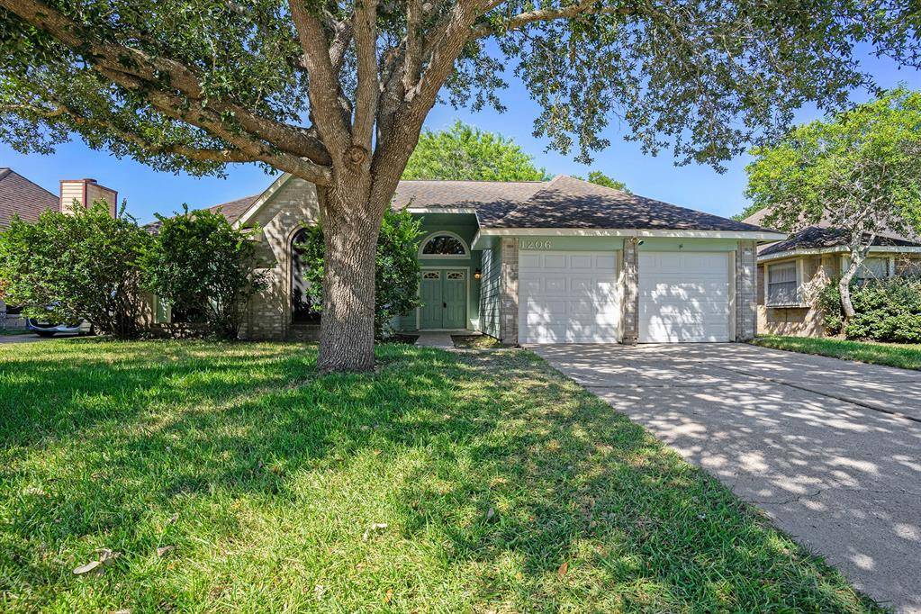 League City, TX 77573,1206 Carefree DR