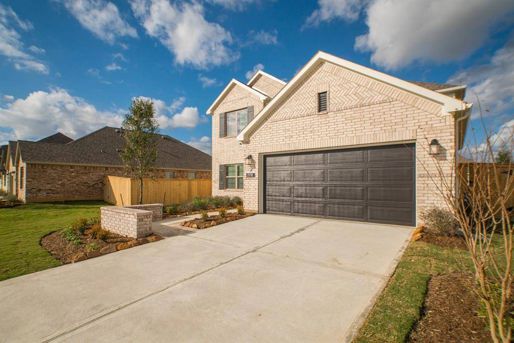 Cypress, TX 77433,21710 Prickly Caterpillar CT