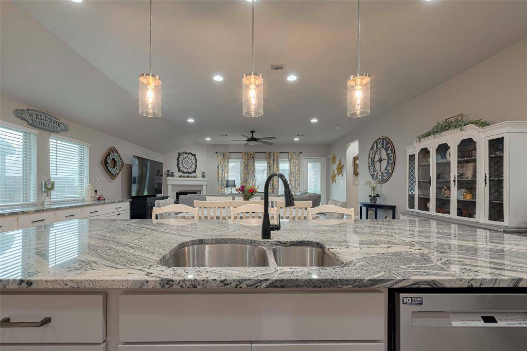 New Caney, TX 77357,18920 Rosewood Terrace DR