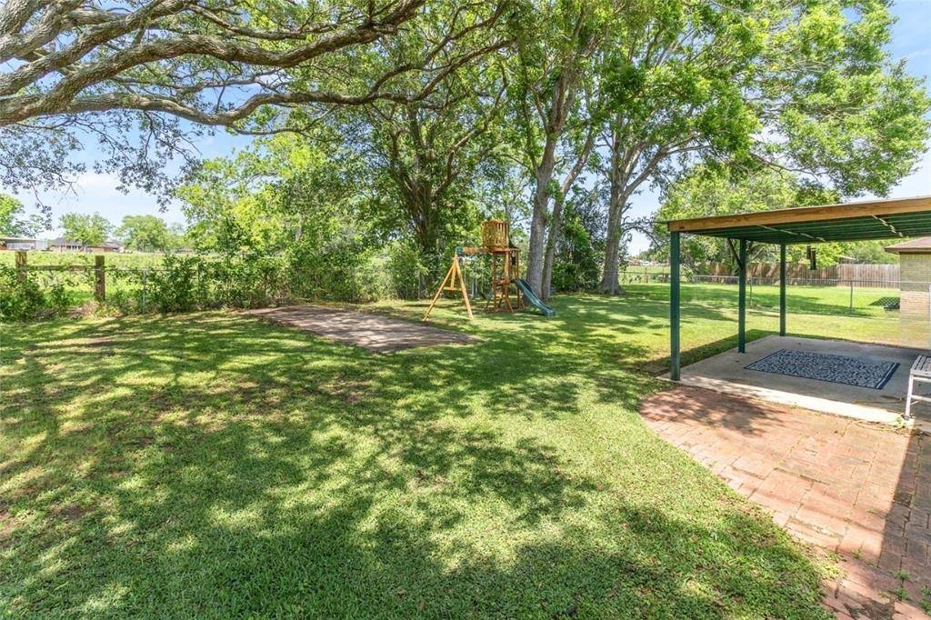 Sweeny, TX 77480,1448 Camellia DR
