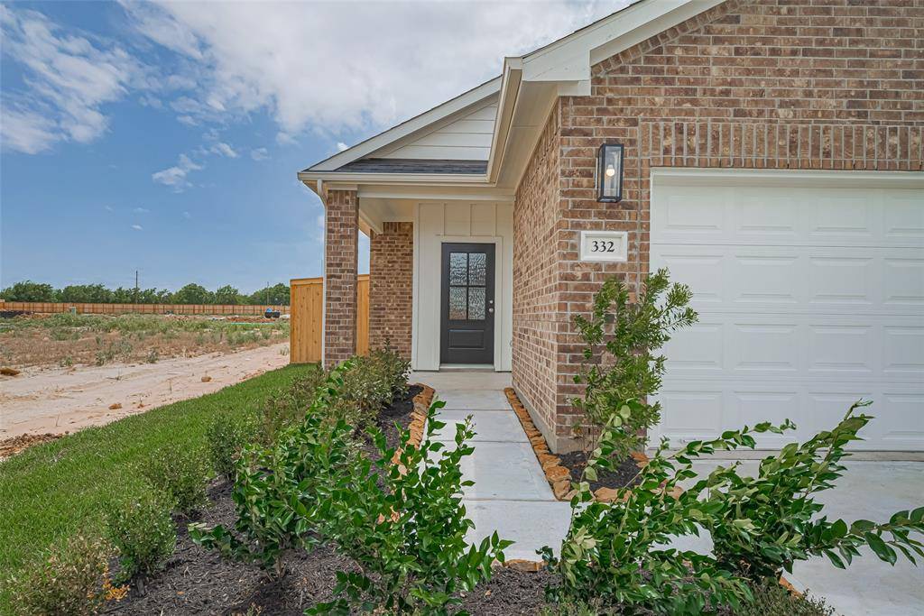 Brookshire, TX 77423,332 Palero Path