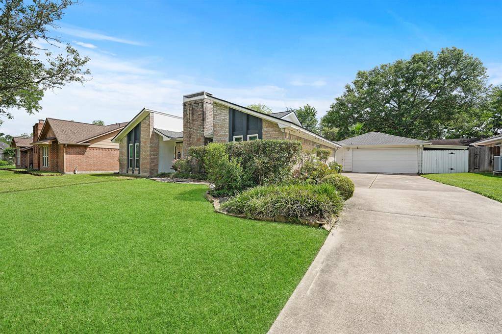 Friendswood, TX 77546,5419 Appleblossom LN