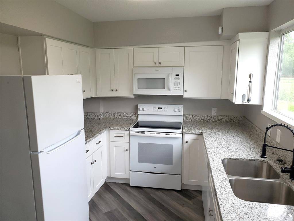 Santa Fe, TX 77510,8412 Avenue L #1