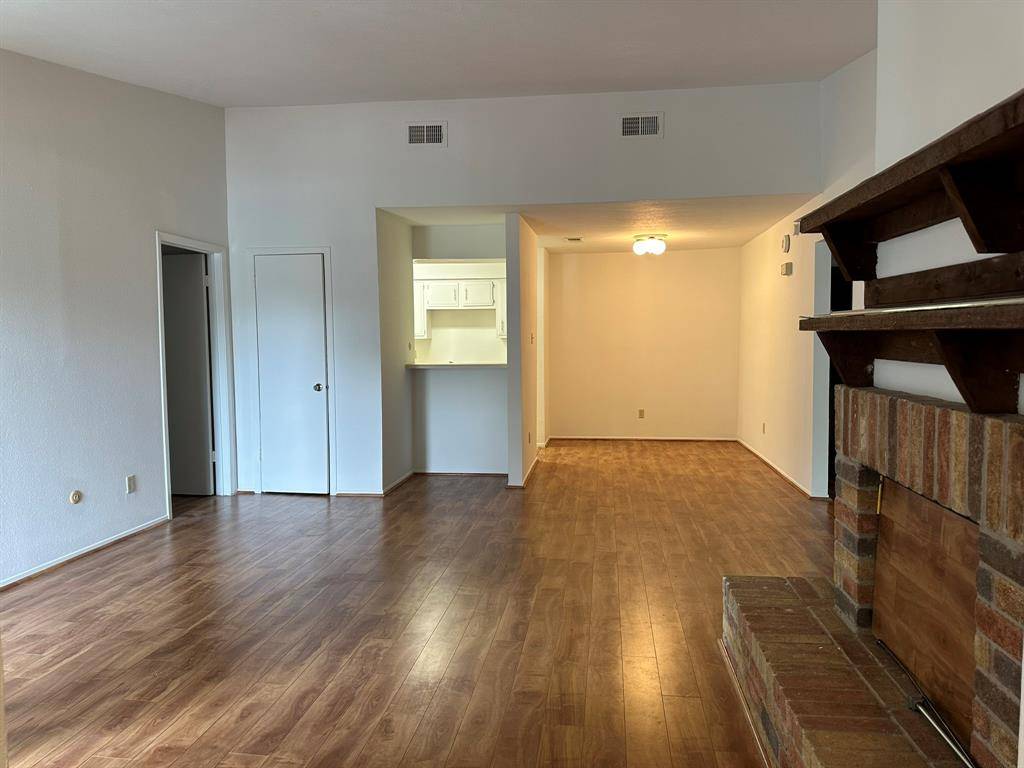 Houston, TX 77072,10555 Turtlewood CT #613