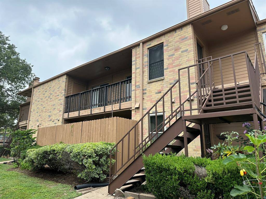Houston, TX 77072,10555 Turtlewood CT #613
