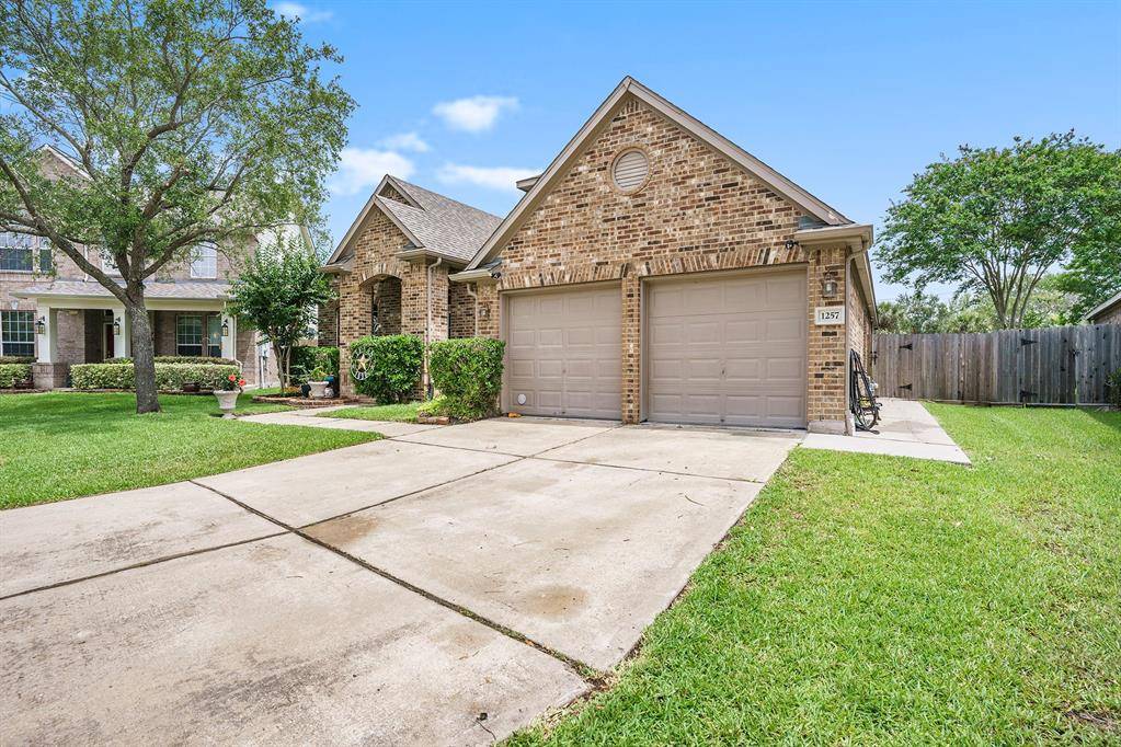 League City, TX 77573,1257 Sunny Isle LN