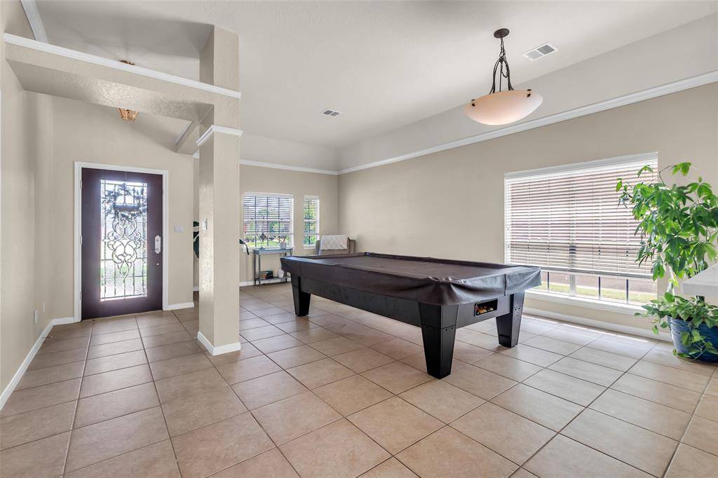 League City, TX 77573,4710 Broadmoor DR