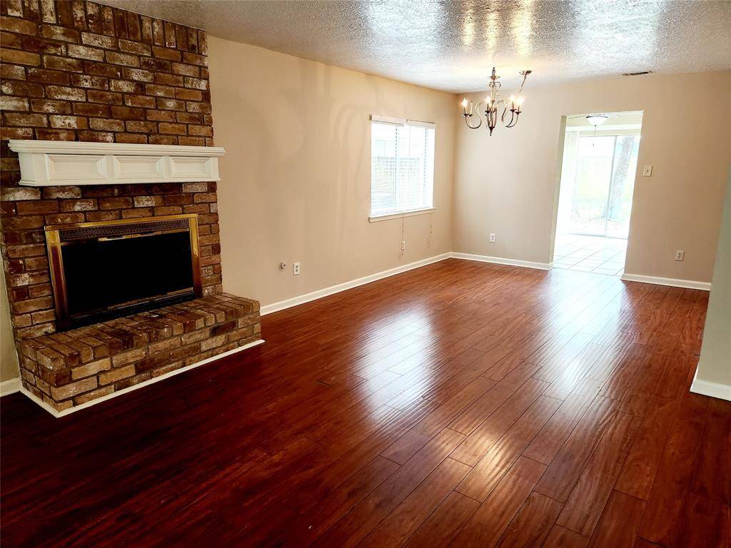 The Woodlands, TX 77381,33 Coralberry RD