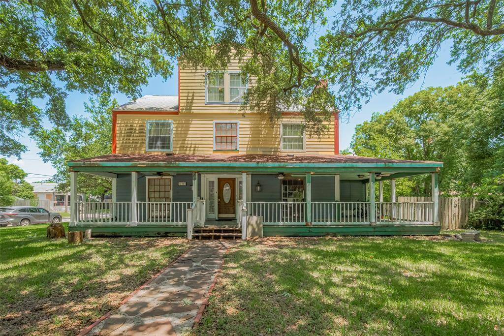 Texas City, TX 77590,230 9th AVE N