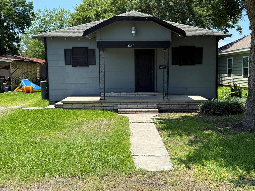 Port Arthur, TX 77640,1637 15th ST