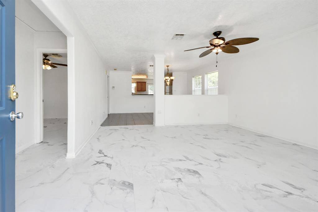 Baytown, TX 77521,1214 Robert ST