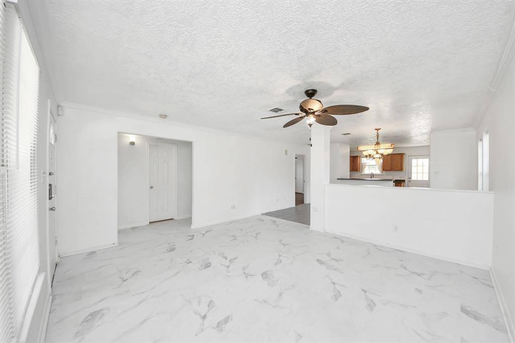 Baytown, TX 77521,1214 Robert ST