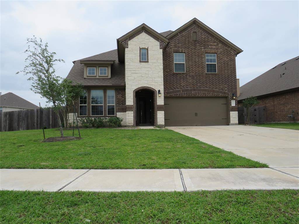 League City, TX 77573,502 Crater Lake DR