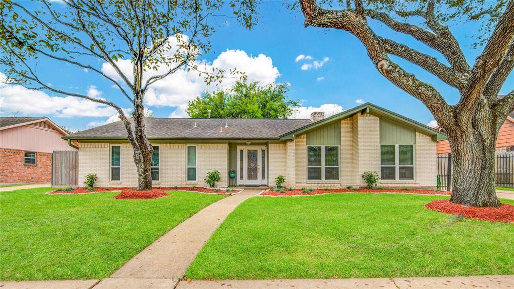 Houston, TX 77062,15530 Seahorse DR