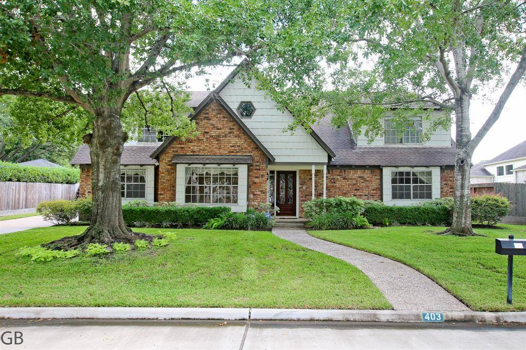 Sugar Land, TX 77478,403 Fox Briar LN