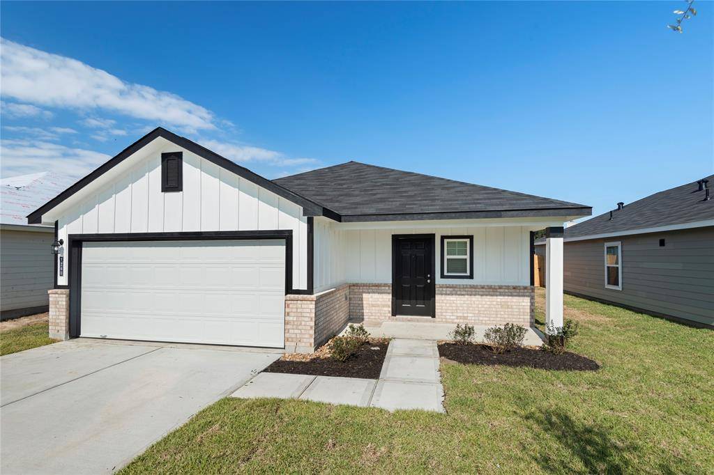 Dayton, TX 77535,821 Stonypoint LN