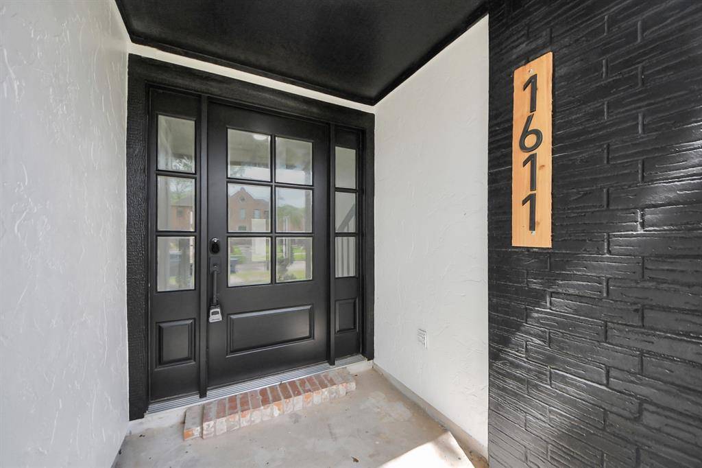 El Lago, TX 77586,1611 W Chelsea PL