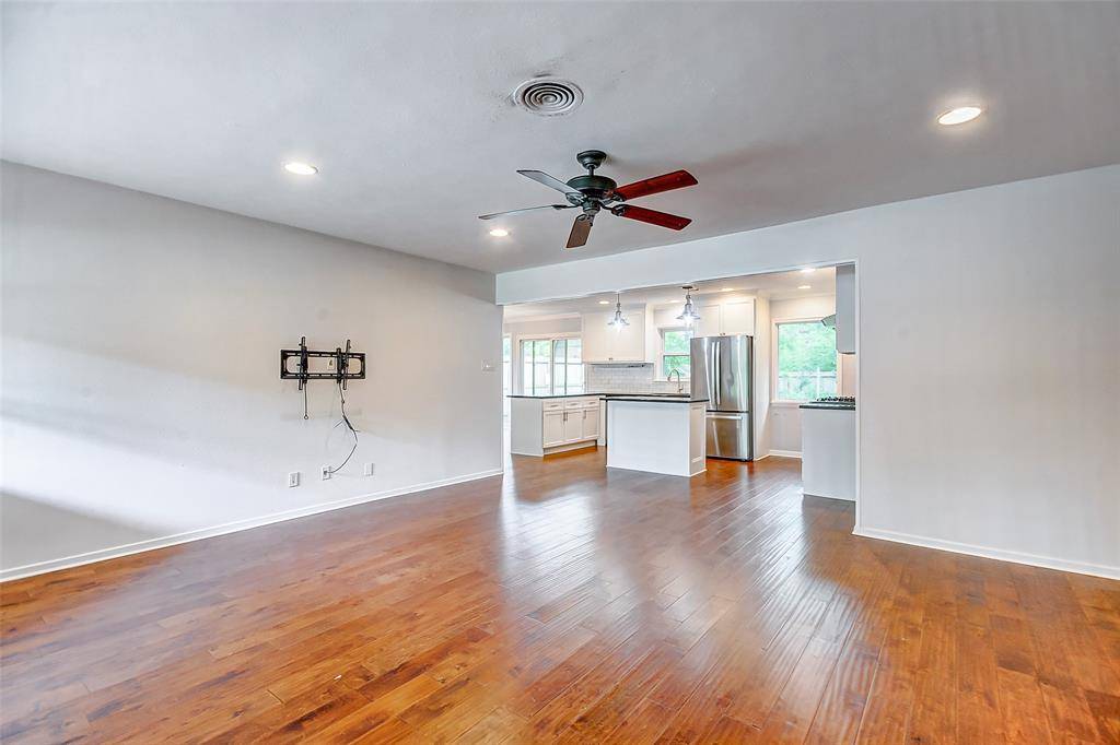 Houston, TX 77018,515 Azaleadell DR