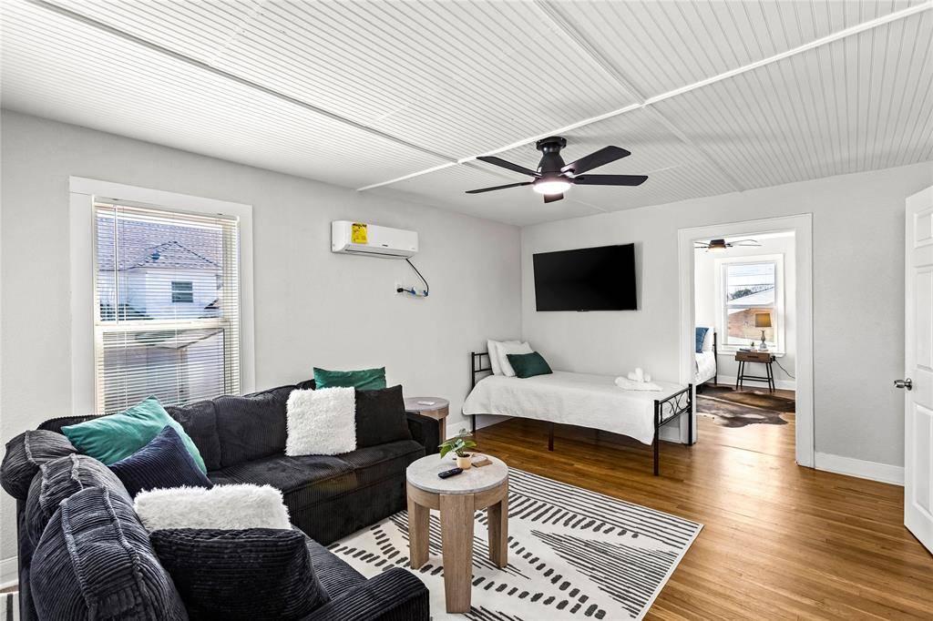 Galveston, TX 77550,3624 Avenue S 1/2 Rear Apartment
