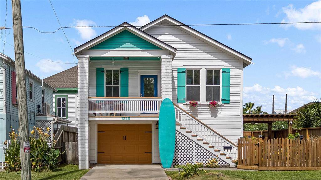 Galveston, TX 77550,1228 16th ST