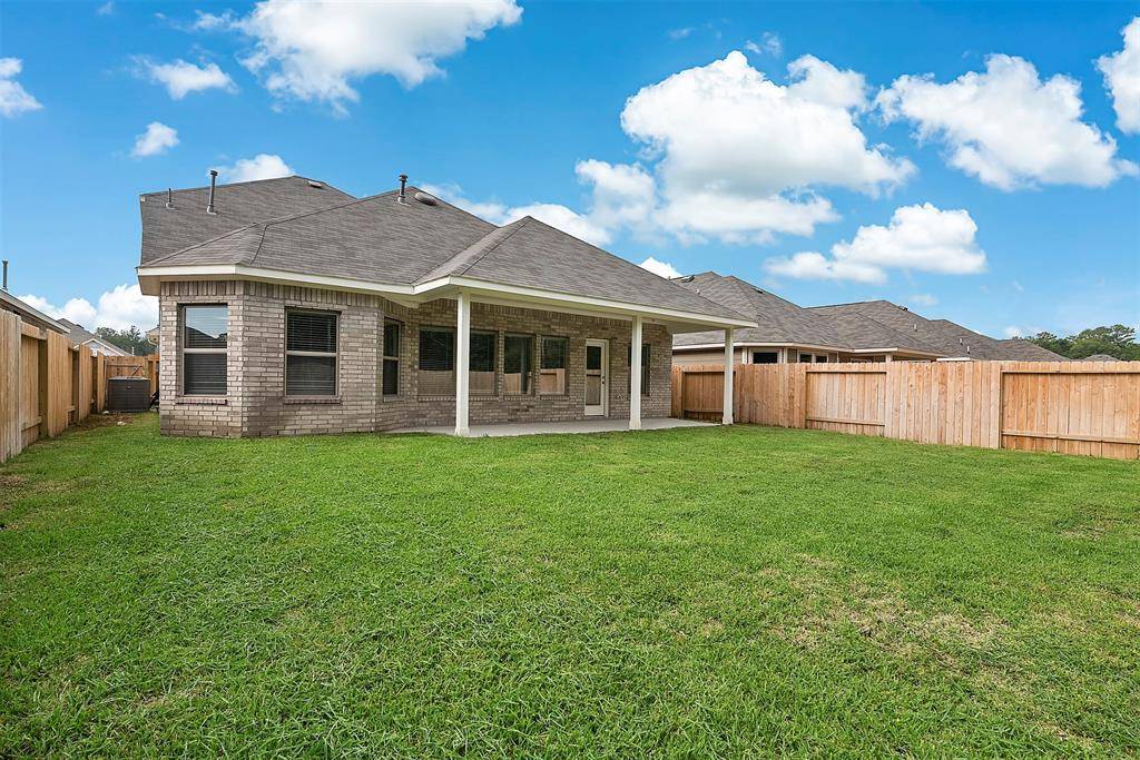 New Caney, TX 77357,21743 Thicket Point LN