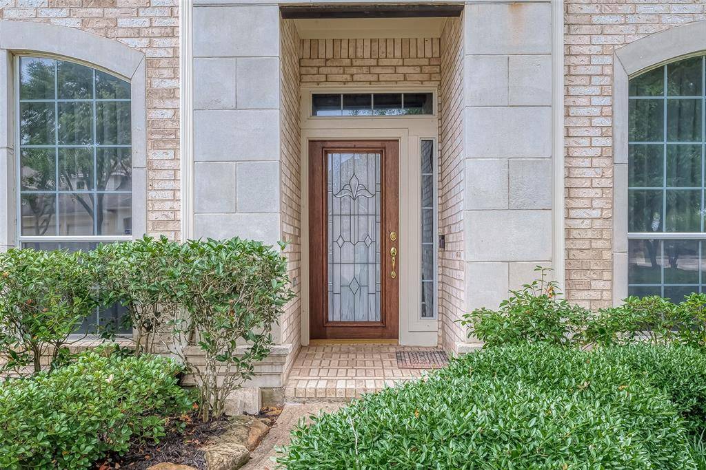 Sugar Land, TX 77479,5503 Chesapeake PL