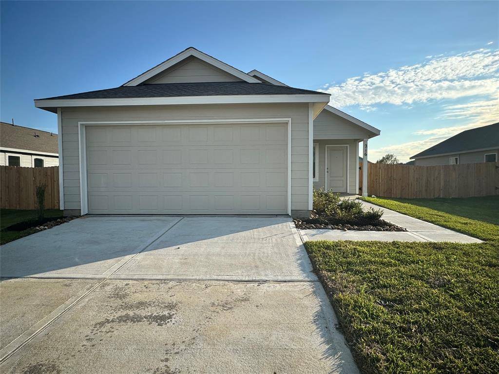 Angleton, TX 77515,216 Dallas DR