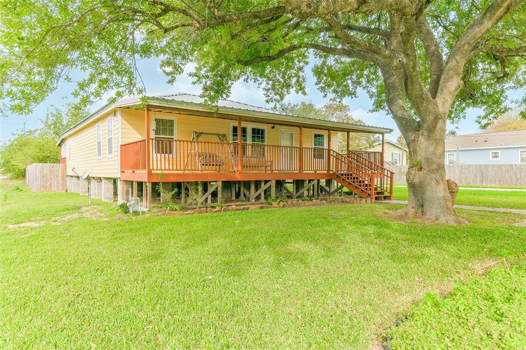 San Leon, TX 77539,454 8th ST