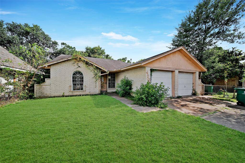 Houston, TX 77091,4207 Oak Shadows DR