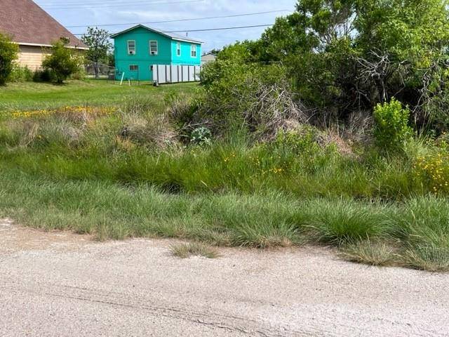 Rockport, TX 78382,231 Post Oak LN