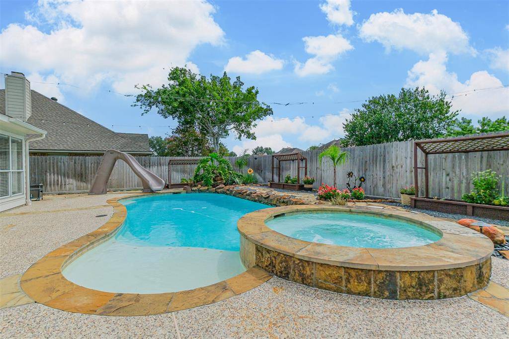 Pearland, TX 77581,3817 Dunlavy DR
