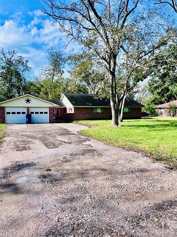 Sweeny, TX 77480,707 Maple ST