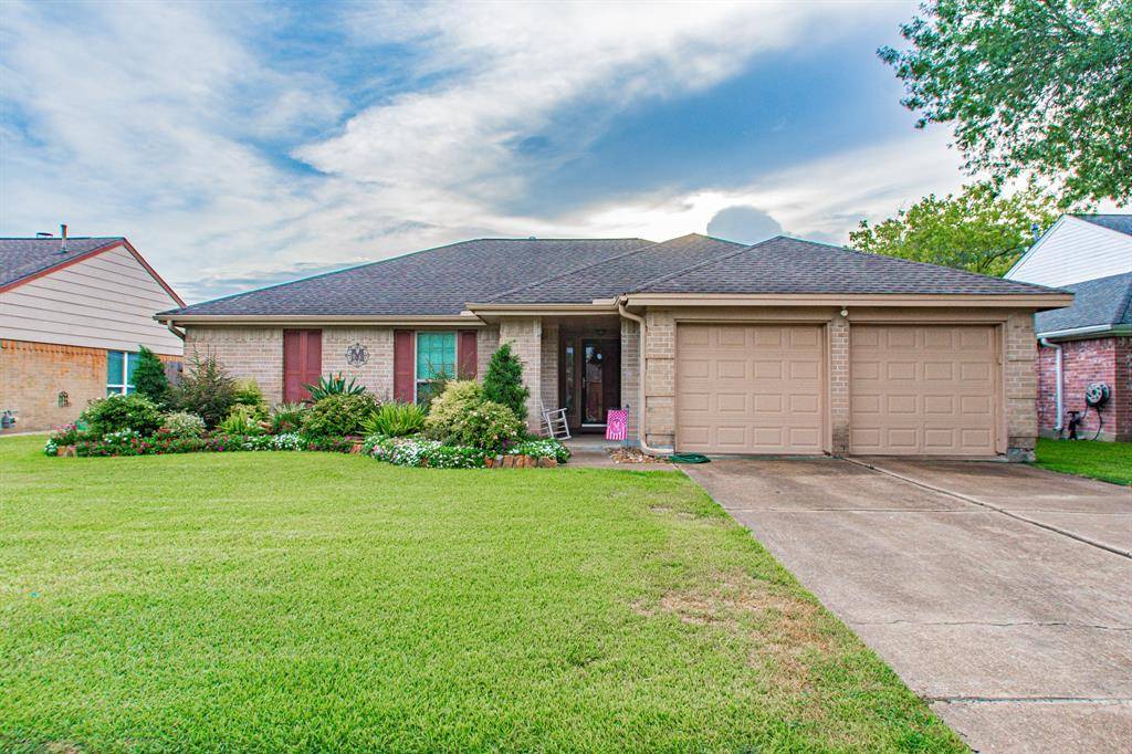 Pasadena, TX 77505,4214 Woodhampton DR