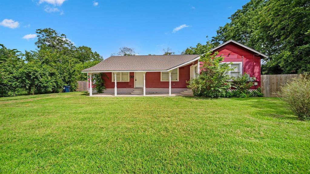Clute, TX 77531,1164 3rd ST
