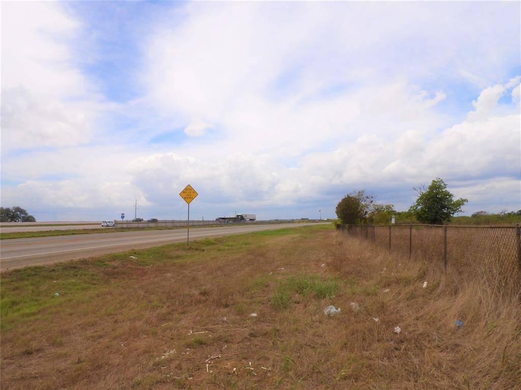 Columbus, TX 78934,3909 Highway 90