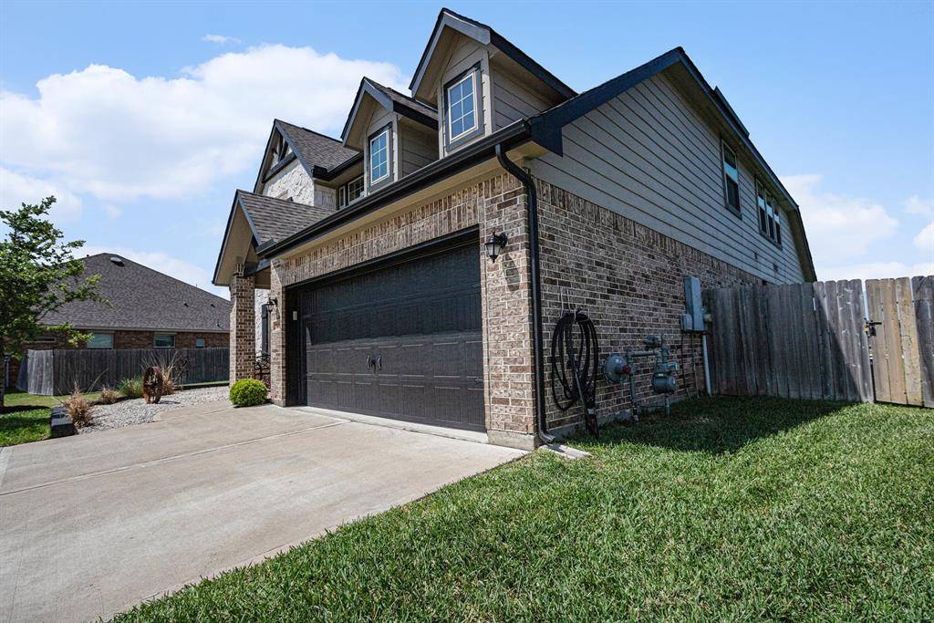 Pasadena, TX 77505,5402 Oakhurst TRL