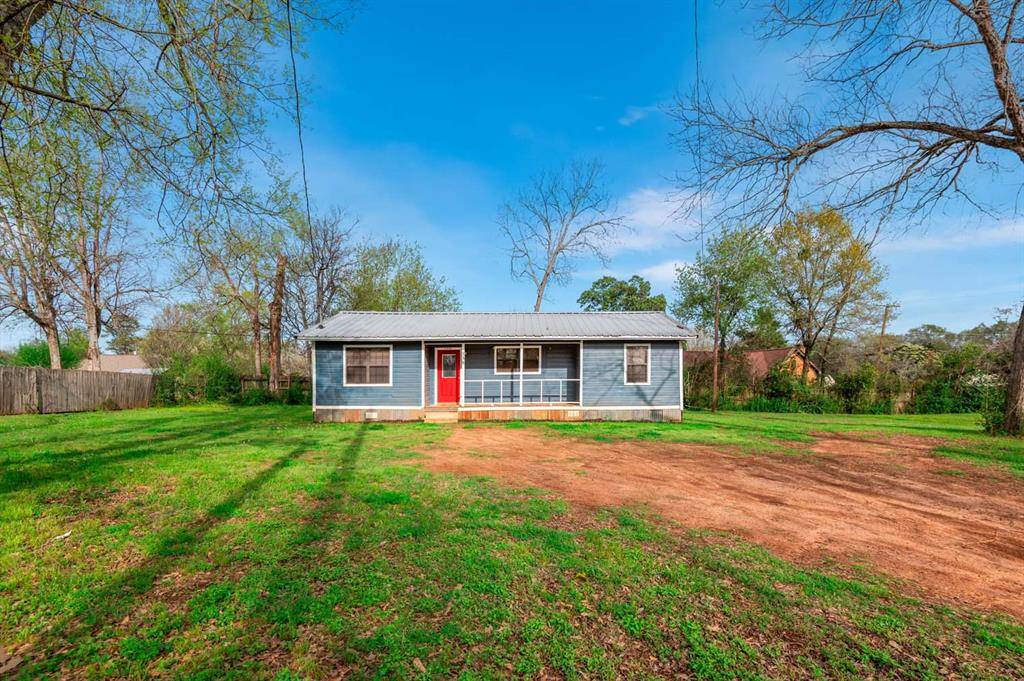 Alto, TX 75925,138 1st ST