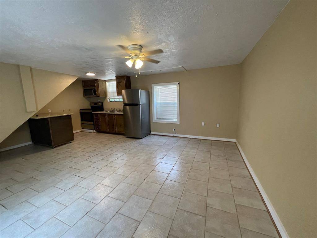 Galveston, TX 77550,3306 Avenue R 1/2 #Rear