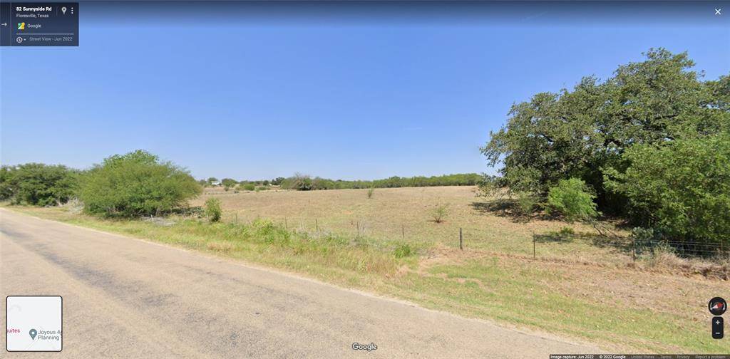 Floresville, TX 78114,1913 Sunnyside RD