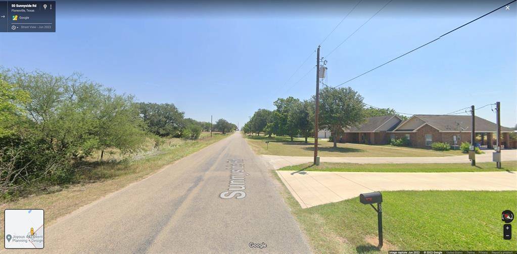 Floresville, TX 78114,1913 Sunnyside RD