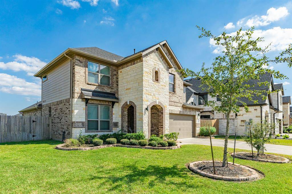 Friendswood, TX 77546,2518 Austin TRL