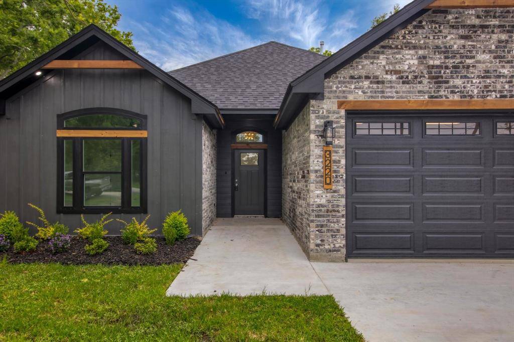 Beaumont, TX 77705,3220 Saint James BLVD