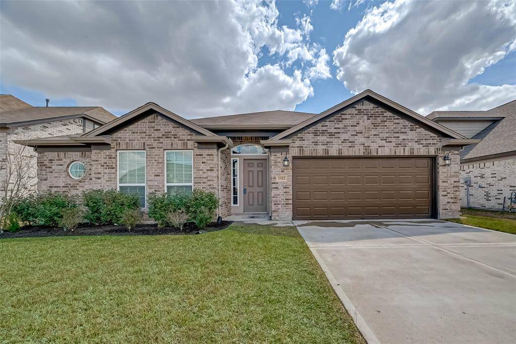 Rosenberg, TX 77471,1911 Walnut Green CIR