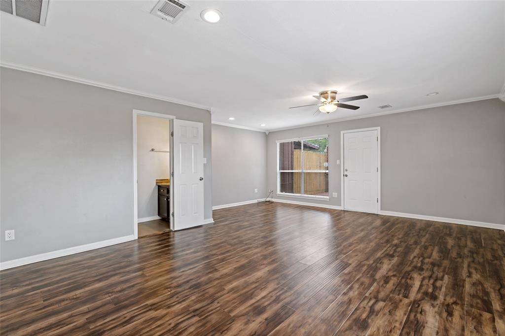 League City, TX 77573,542 Birdsong DR