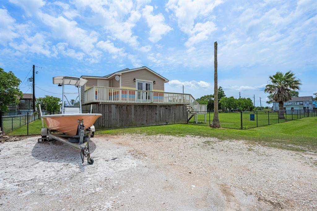Freeport, TX 77541,5024 County Road 476a