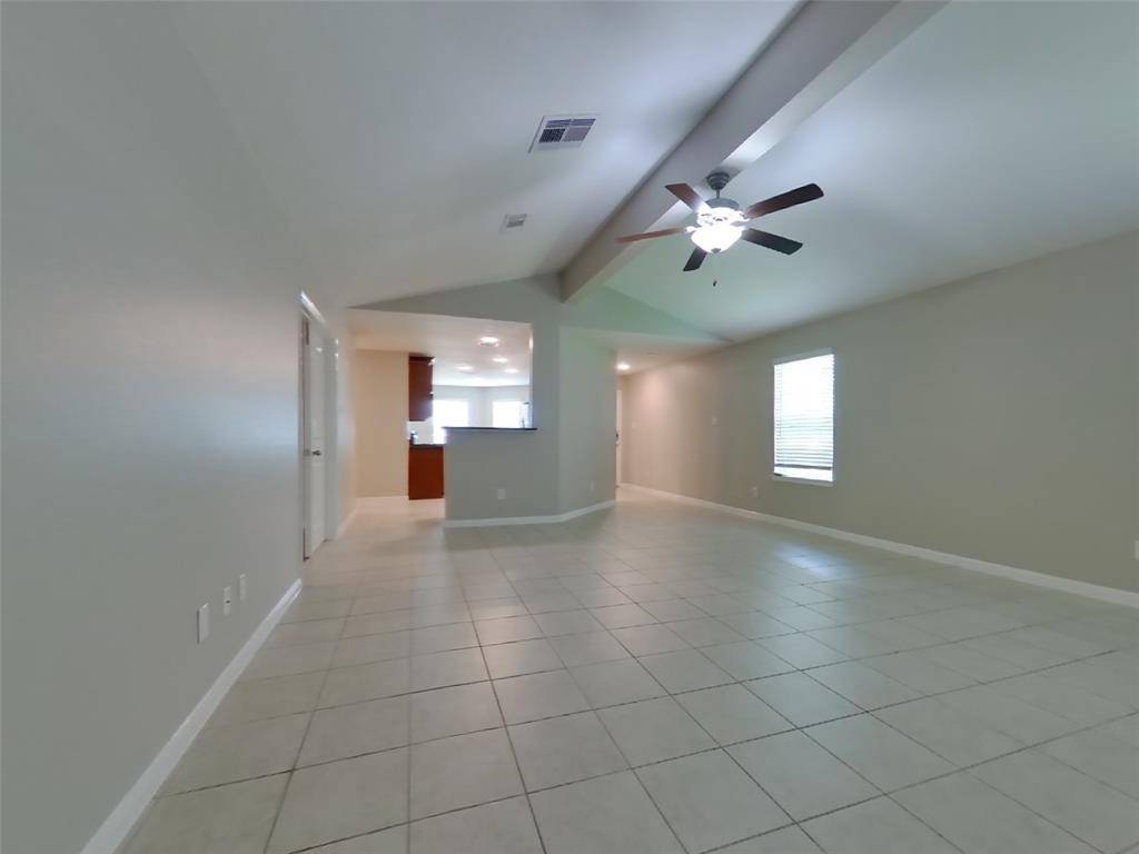 La Marque, TX 77568,212 Comanche Plains DR