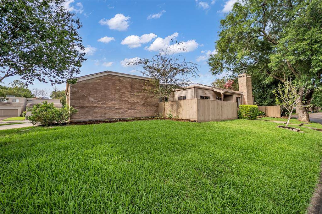 Houston, TX 77077,1385 Chardonnay DR