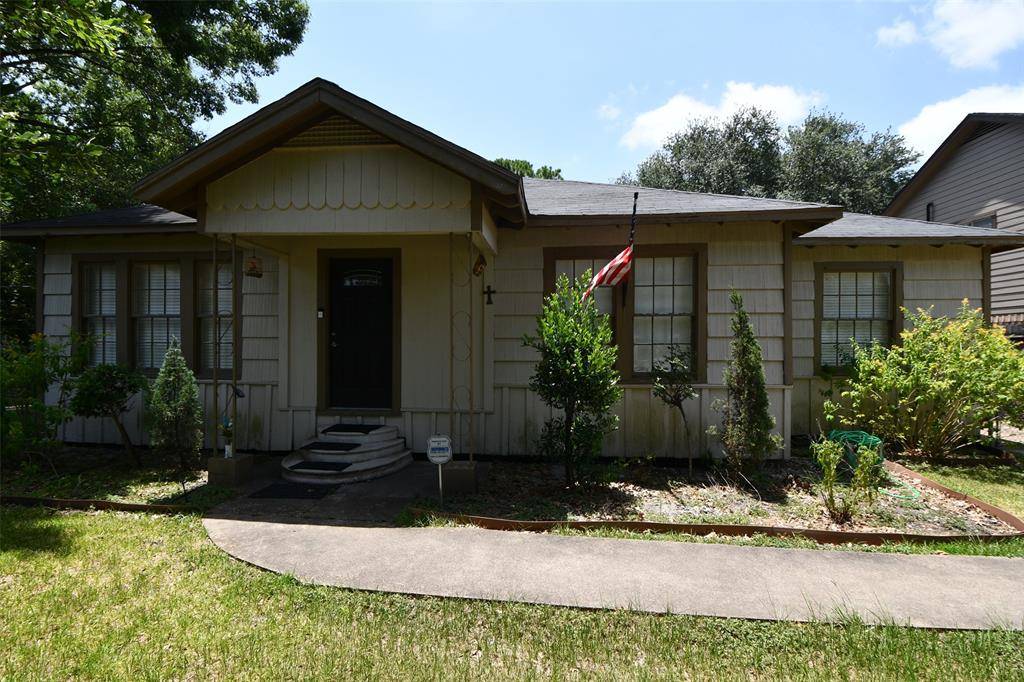 Houston, TX 77043,10323 Emnora LN