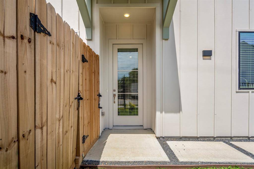 Houston, TX 77055,8410 Pech Landing DR