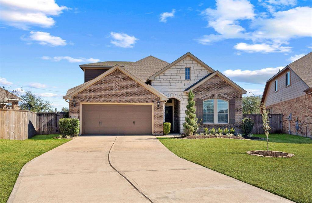 Houston, TX 77065,104 Castlegate LN